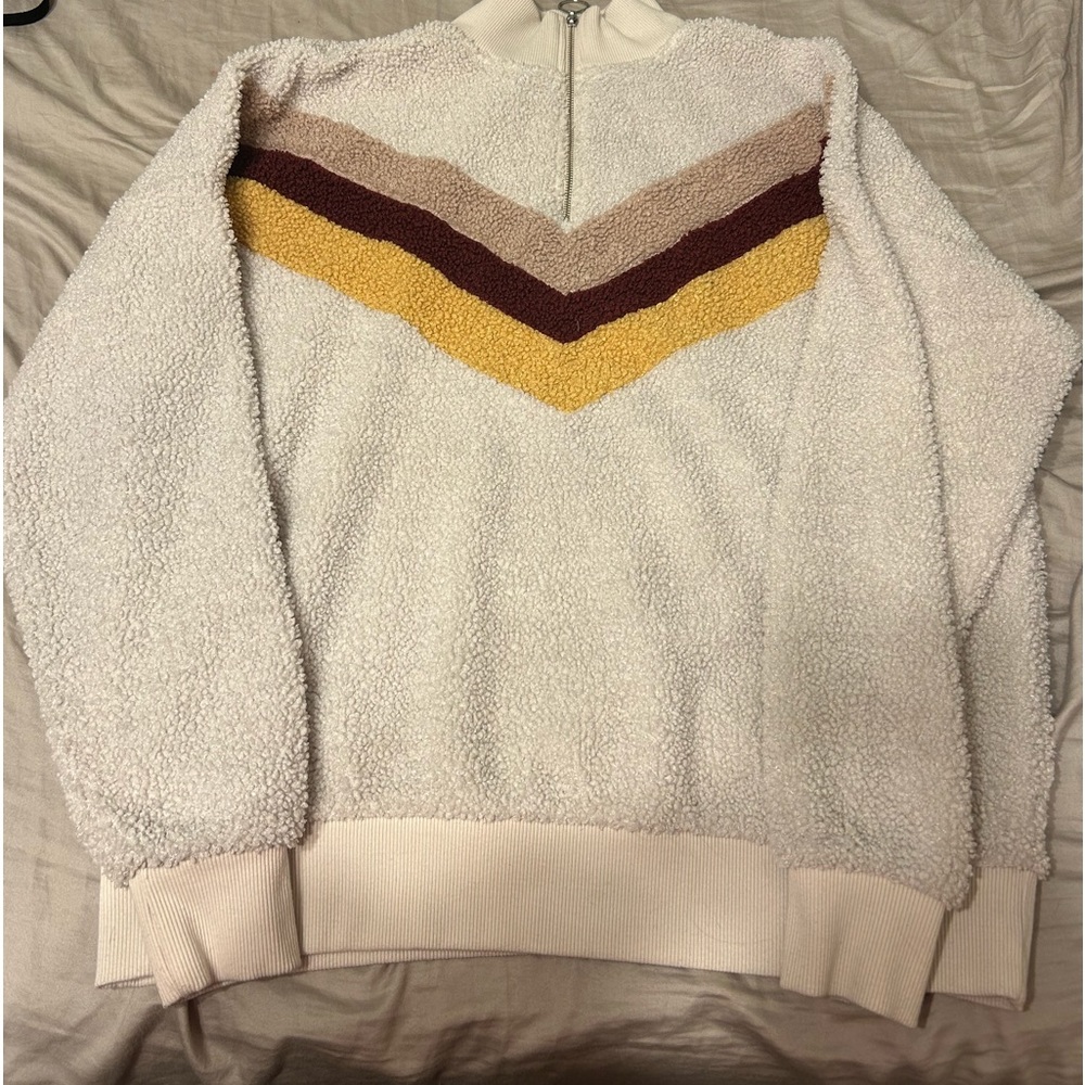 Soft sweatshirt size M color tan, brown, white